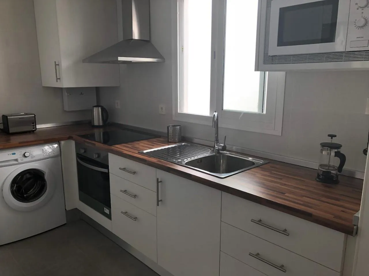 Málaga Apartamentos - Jinetes, 10 Spagna